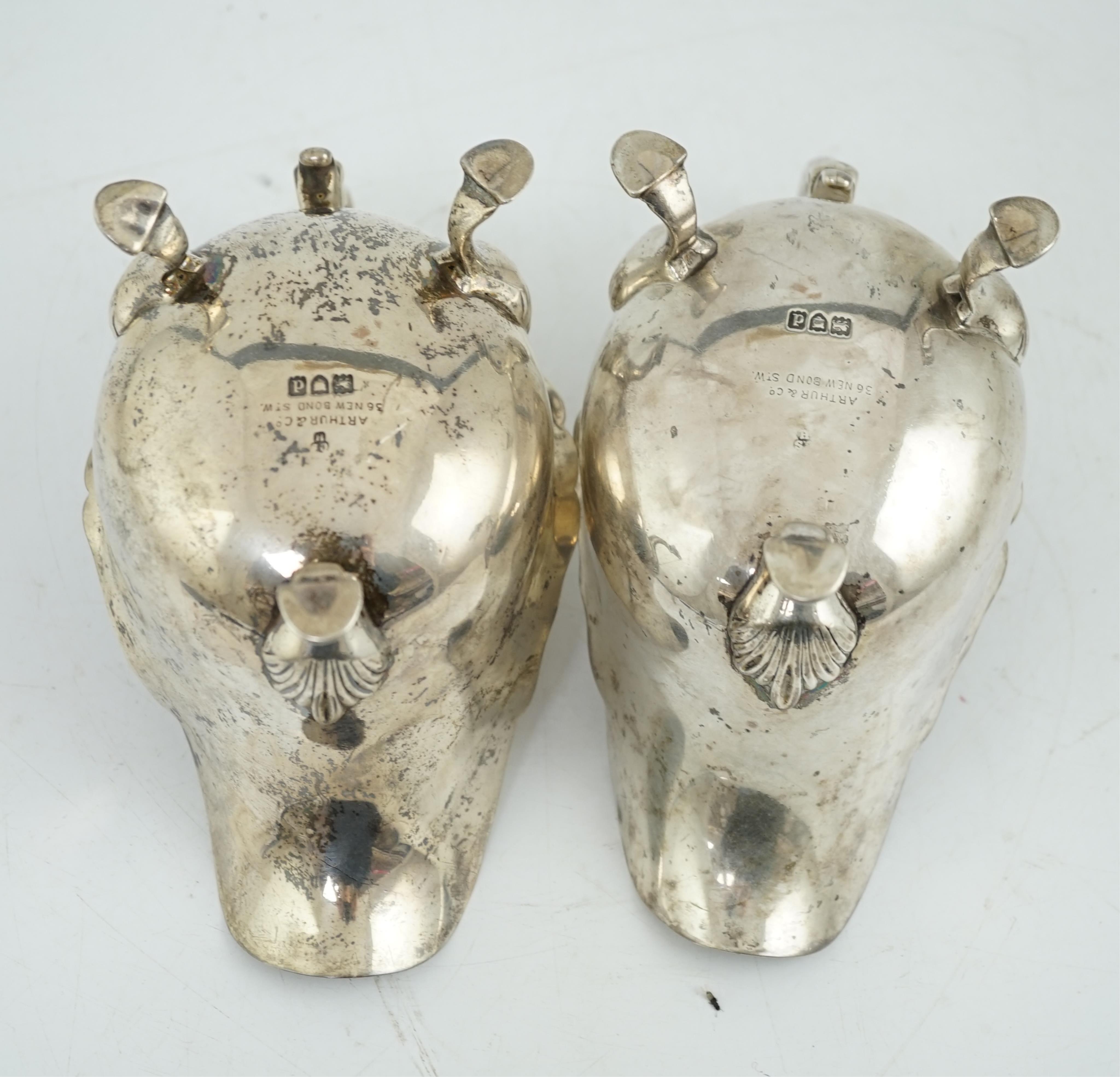 A pair of late Victorian silver sauceboats, by Charles Stuart Harris